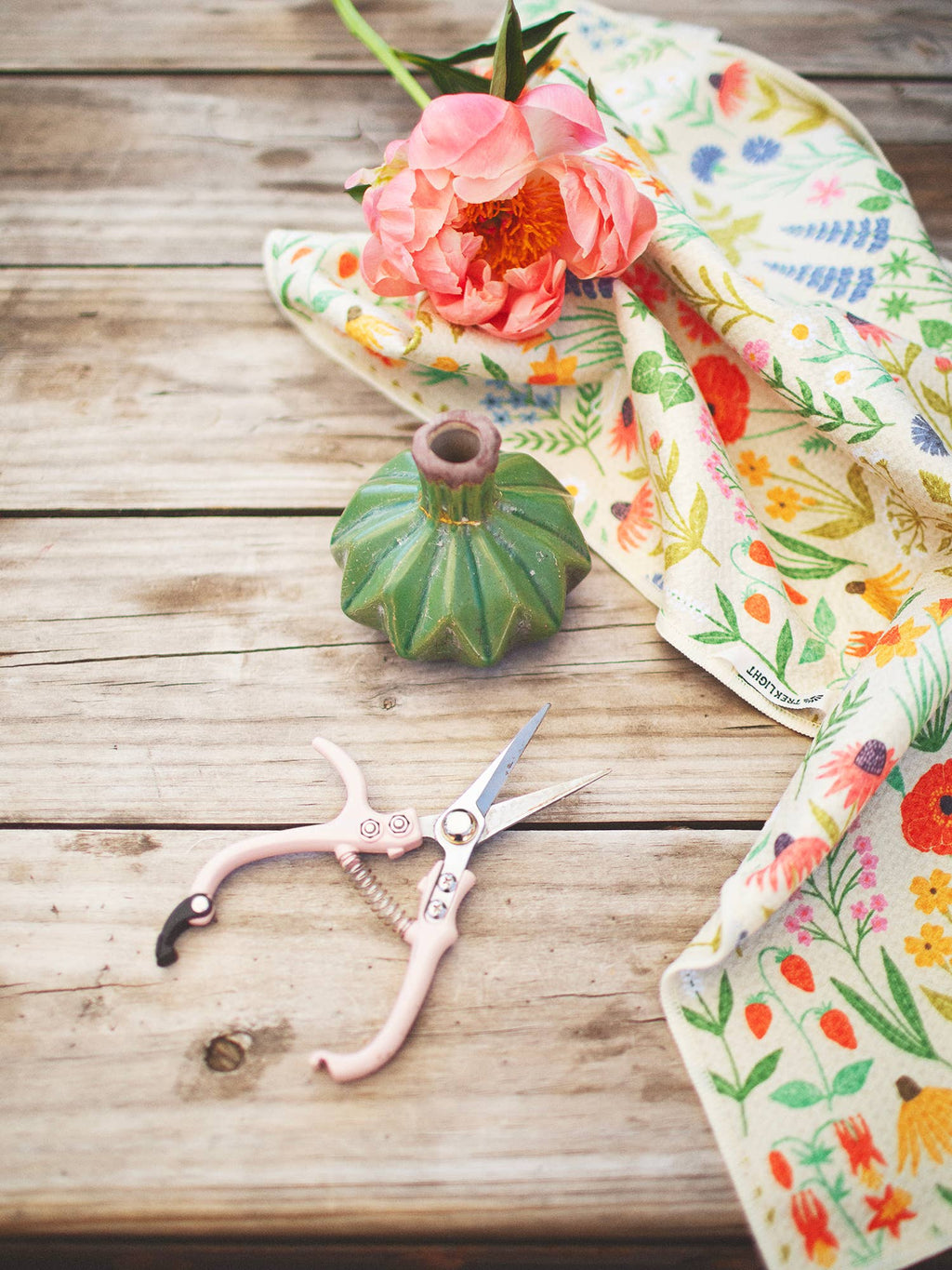 Kitchen & Tea Towel | Wildflower Wonder