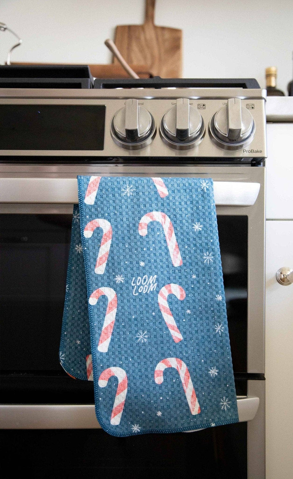 Santa Wrapping Canes Reversible