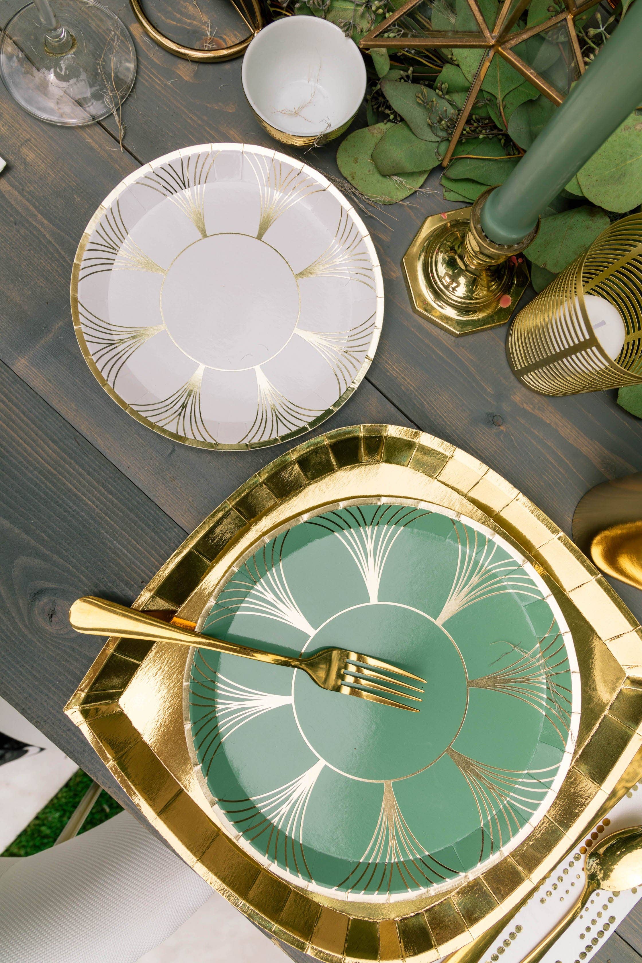 The Gatz Dessert Plates