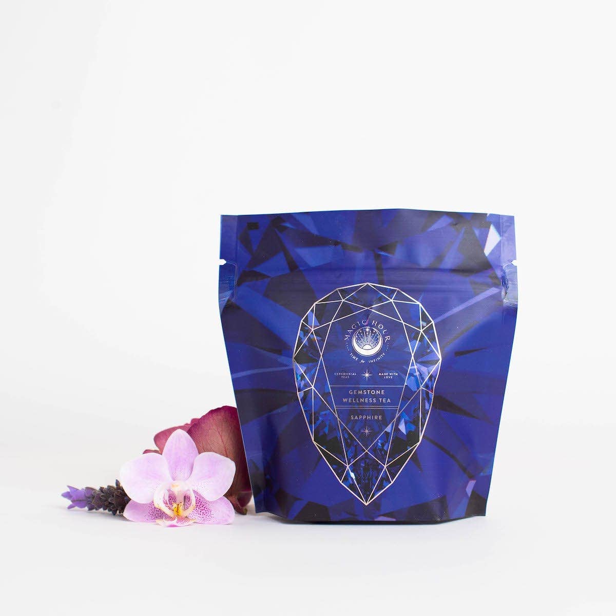 Sapphire: Apple-Plum-Spice White Tea for Self-Expression